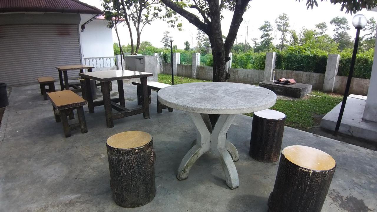 Seri Dusun Sepang Homestay & Event Space Exteriör bild