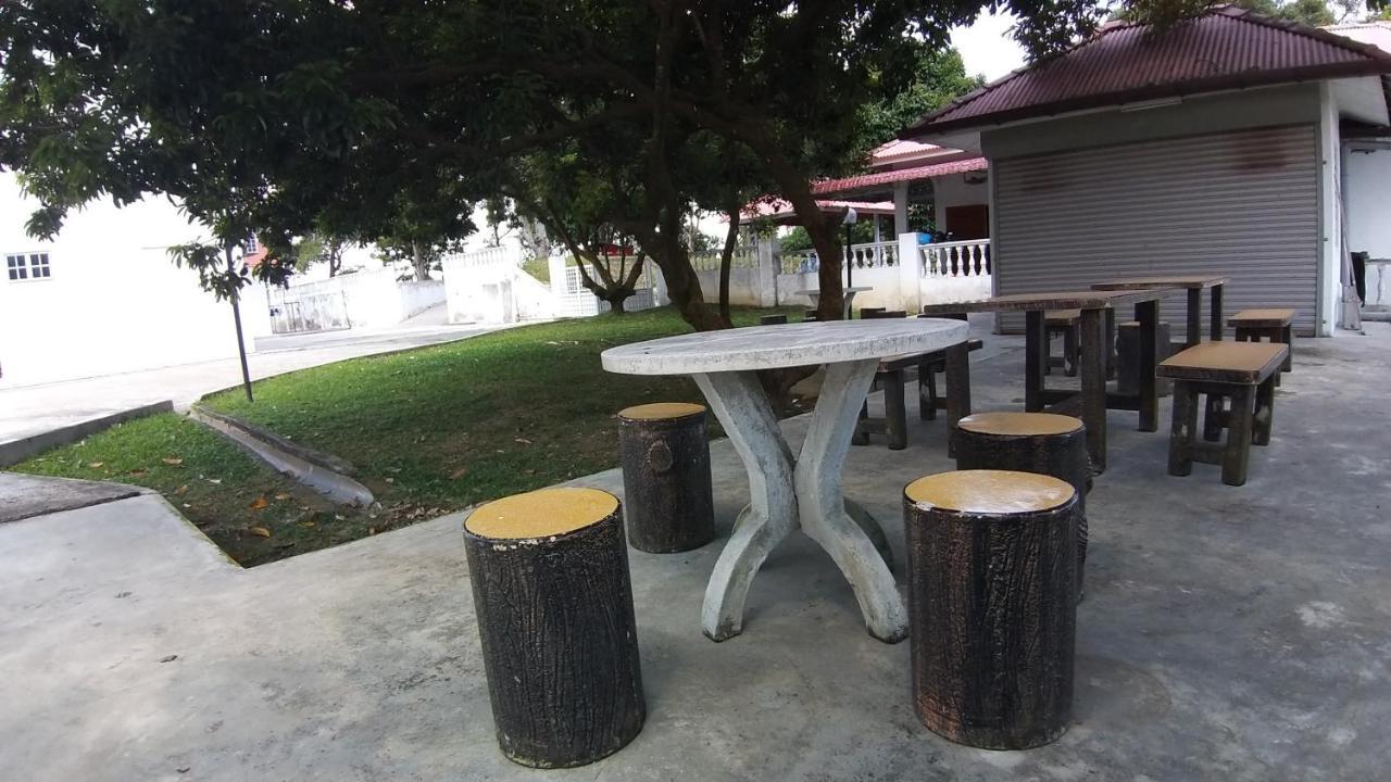 Seri Dusun Sepang Homestay & Event Space Exteriör bild