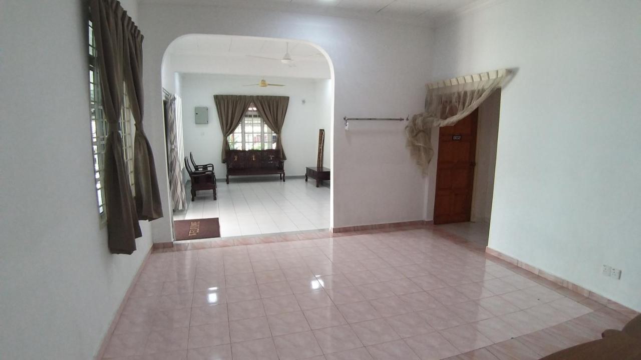 Seri Dusun Sepang Homestay & Event Space Exteriör bild