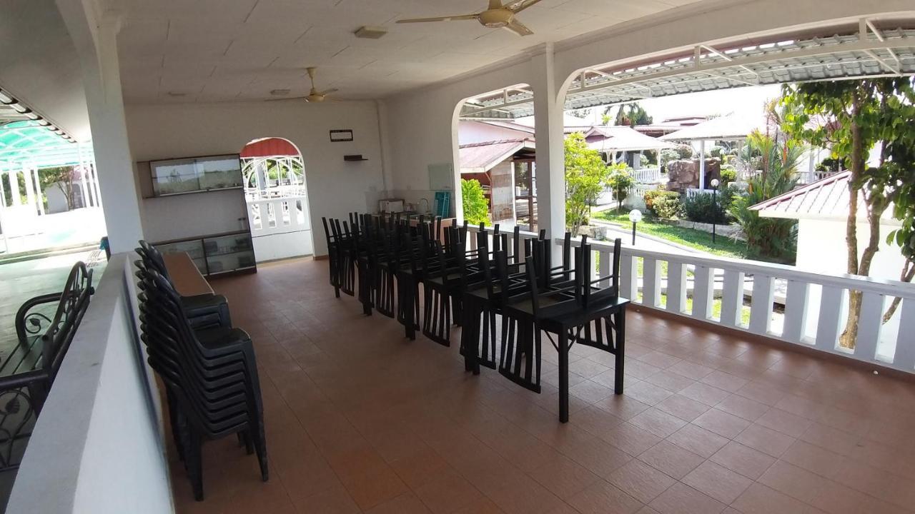 Seri Dusun Sepang Homestay & Event Space Exteriör bild
